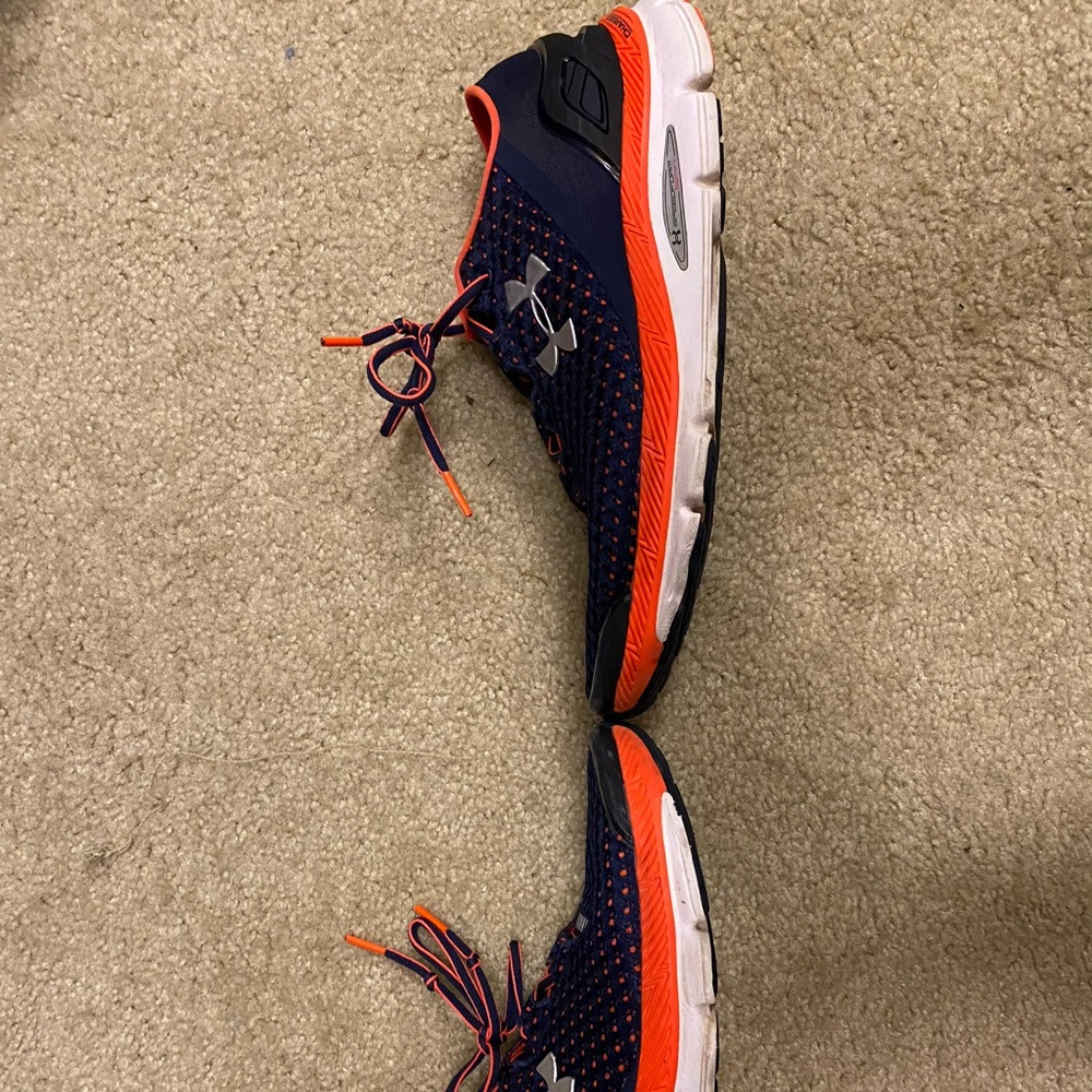 Under armour speed form sz 10.5